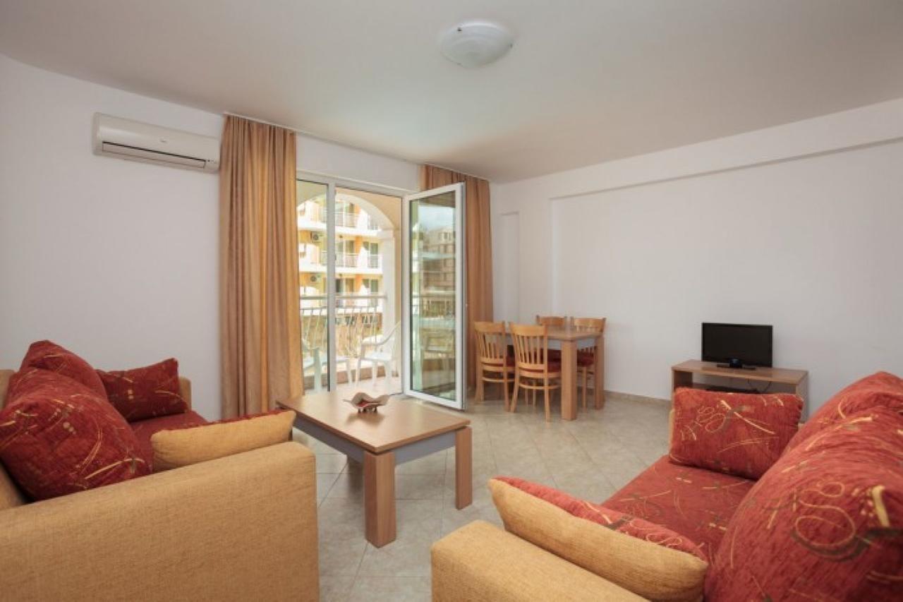 Silver Springs Apartments 써니비치 외부 사진