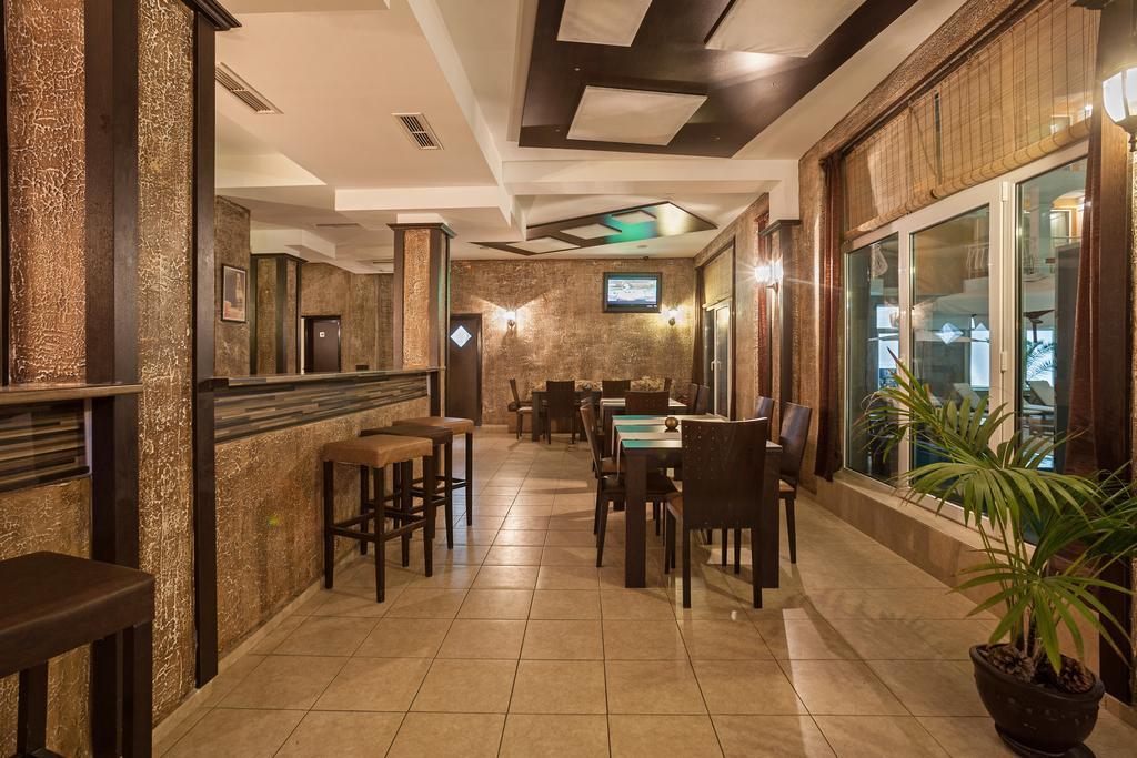 Silver Springs Apartments 써니비치 외부 사진
