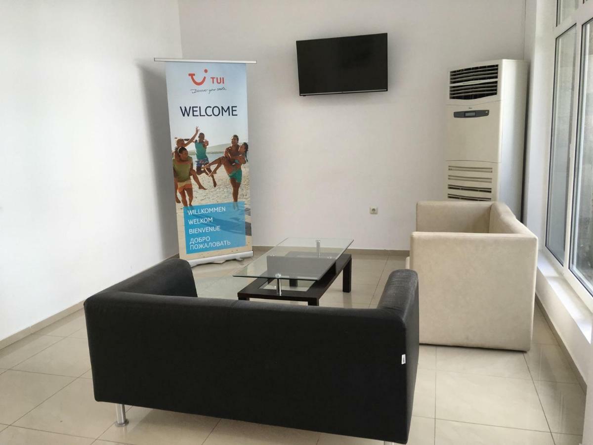 Silver Springs Apartments 써니비치 외부 사진